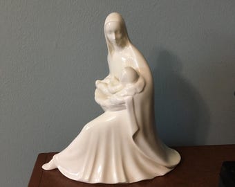 Vintage Porcelain Madonna and Child Figurine