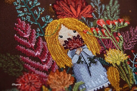 42 colors DMC 24x28 cm Crossstitch pattern Natsumi-summer beauty,size 149x177