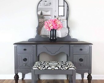 vintage vanity redone soldbeautiful complete vintage vanity with bench vintage etsy vintage vanity redone soldbeautiful complete vintage vanity with bench vintage etsy