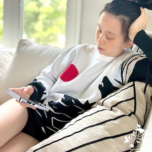 Weeb sweater outlet