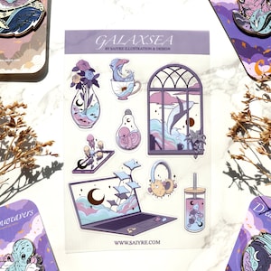 GalaxSea Stickerbogen | Kosmische Meerestiere Journal Aufkleber | Klare Schicht mit Goldfolie akzentuierte Deko-Planer Aufkleber