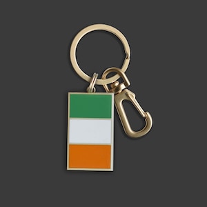 Ireland Flag Bag Charm Keychain | Irish Flag Keychain | Doheny NYC Familiar Flags