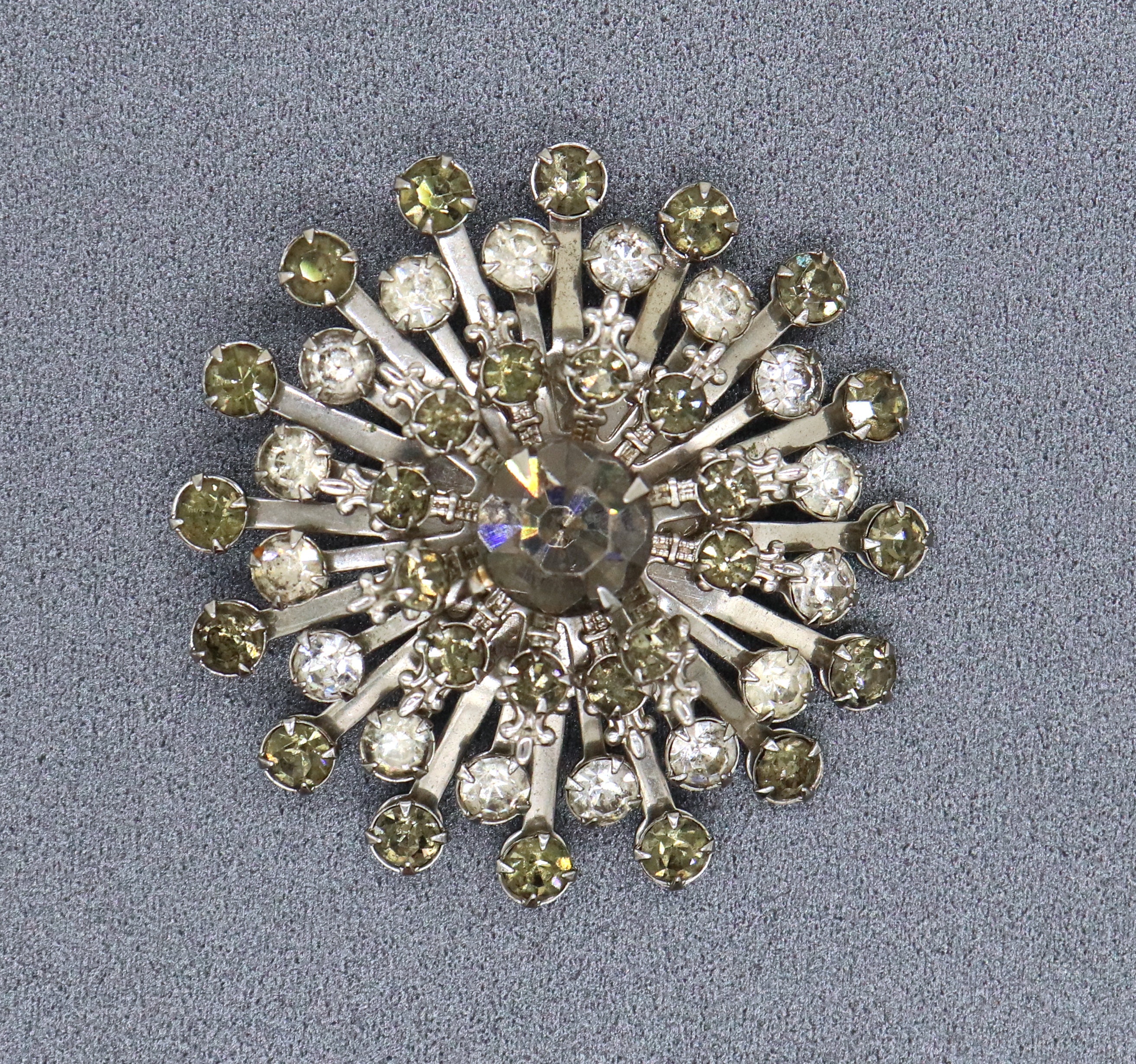 Vintage Costume Jewelry Brooch Snowflake Starburst W/ Smoky