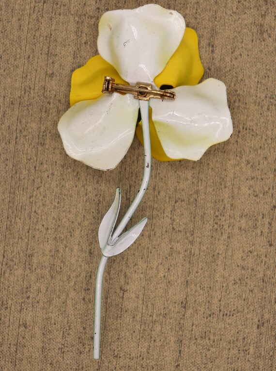 Large Brooch Enameled Vintage Flower Pin 4 1/4" L… - image 2