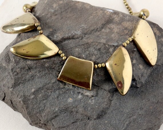 Vintage Brutalist Brass Necklace - Mid-Century Mo… - image 10