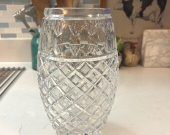 Heavy Cut Crystal Pineapple Welcome Vase, Laurie Gates – 9.5, Large