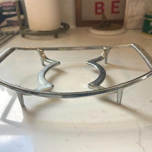 Vintage Corning Ware Chrome Casserole Serving Cradle P-11-M-1 | Mid-Century Modern Metal Trivet Holder
