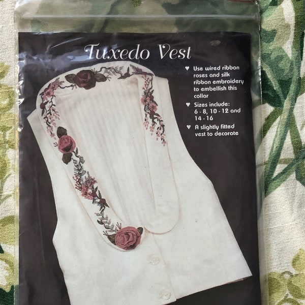 Tuxedo Vest Sewing PATTERN 152 - Gooseberry Hill - Embellished vest 1990s - Sizes: 6-8, 10-12 and 14-16