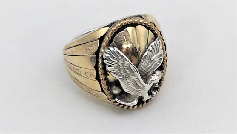 Navajo Hand-Carved /'Flying Eagle/' Navajo Sterling Silver and 12K Gold Ring-Hallmarked /'S Ray/'