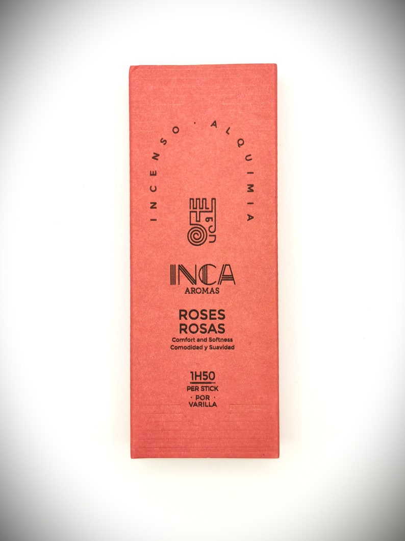 Puede incluir: Una caja roja con texto negro que dice "INCENSO ALQUIMIA INCA AROMAS ROSES ROSAS Comfort and Softness Comodidad y Suavidad 1H50 PER STICK POR VARILLA"