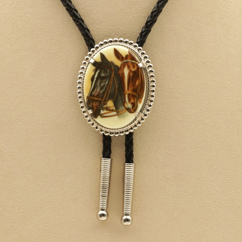 Bolo Tie Women Bolo Tie, Handmade Round Shape Western Cowboy Bola Tie Black Cowgirl Jewelry - Foto 6