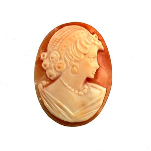 Genuine 40mm x 30mm Italian Hand Carved Shell Cameo