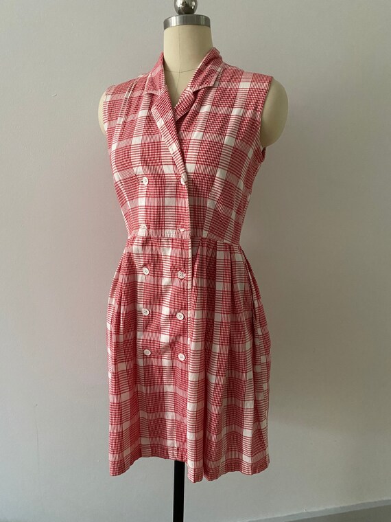 Adorable vintage 50s stile gingham dress