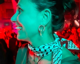 Pañuelo Keffiyeh palestino con marco rojo – Bufanda pequeña cuadrada de seda, diseño tradicional, para uso diario.