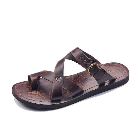 mens leather flip flops