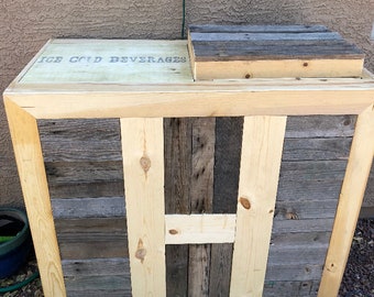 Outside Bar With Built-In Cooler