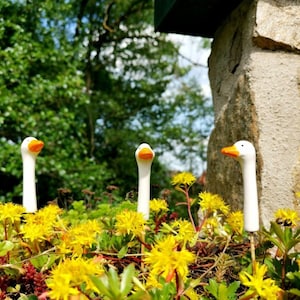 Ceramic goose plug 2 sizes, garden decoration, garden figure, fence figure, post stool, goose