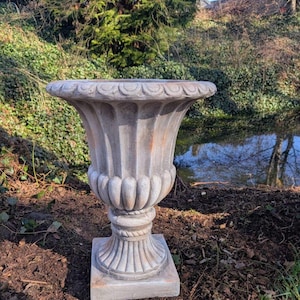 XXL Grace plant pot in 2 sizes, garden decoration, ceramic planter, cachepot