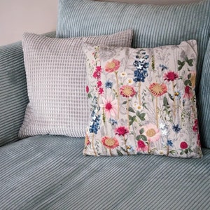 Wildflower cotton cushion, spring decoration, table decoration, Easter decorative cushion image 2