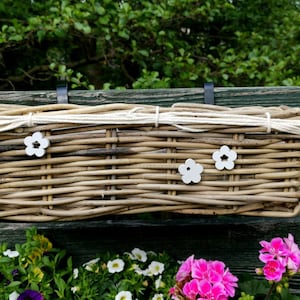 Balcony box, plant box, rattan, flower box, plant pot Kasten groß+Deko