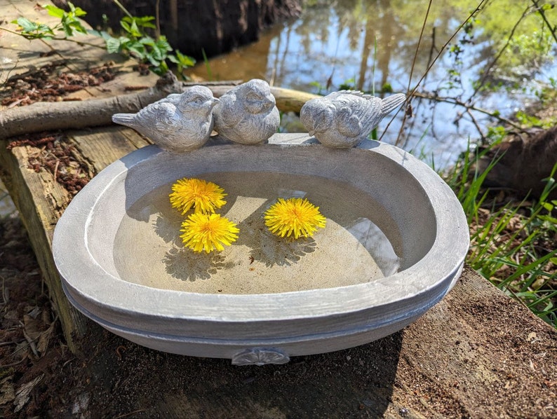 Vogelbrunnen, Vogeltränke, Spezialkeramik , Gartendeko creme Bild 1