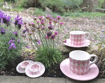 Kaffeetasse mit Teller rosa Abano rosa 0549 R rombi