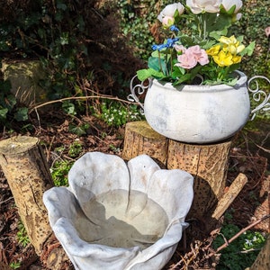 Plant pot, bird bath, cement pot, planter, planter flower shape image 3