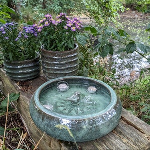 Große Vogeltränke Keramik Jadegrün 2 Größen, Vogeldeko, Gartendeko, Vogelhaus, Vogelbrunnen jade 36 9 Bild 1