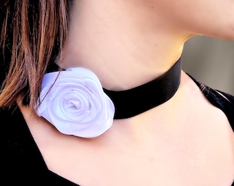 Elegant Black Satin Choker with White Flower - Vintage Victorian Style Neck Tie, Evening Dress Choker, Big White Rose Choker for Prom