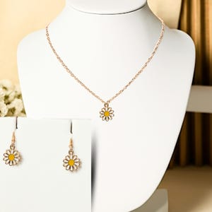 Handmade Daisy Flower Charm Necklace and Dangle Earrings Set – Floral Spring Jewelry for Kids, Cute Girls 5–12 Birthday Gift