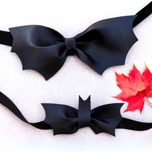 Vegan Bat Bow Tie Faux Leather – Adjustable Black Bat Wings Halloween Neckwear, Gothic Wedding or Cosplay Costume Accessory