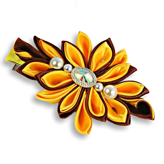 large flower hair accessories