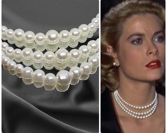 Collar de perlas de imitación de triple hebra inspirado en Kelly Grace, regalo de gargantilla con cuentas de imitación de perlas de tres filas para mujeres y tarjeta de regalo personalizada