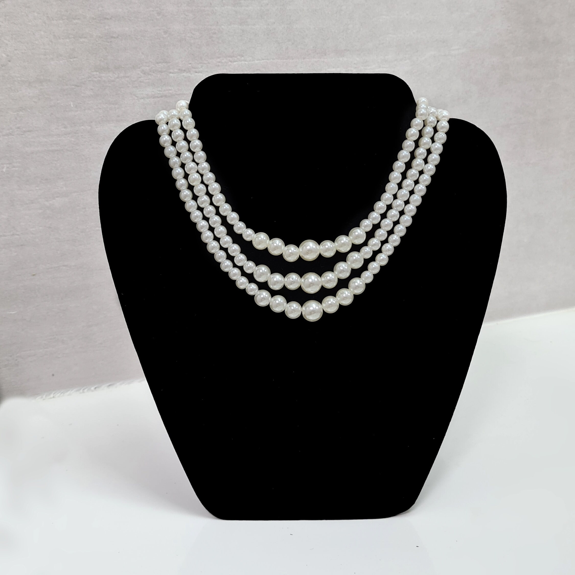 Vintage hollywood☆ BLACKPINKリサ着用 Classic Pearl Necklace Vintage hollywood☆ BLACKPINKリサ着用 Classic Pearl Necklace