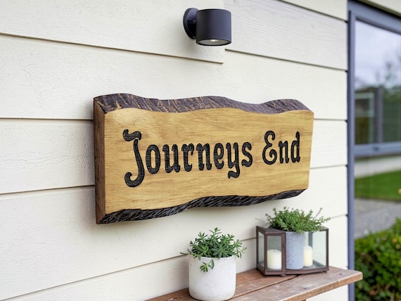 Personalised Wooden House Sign – Engraved Rustic Oak Address Plaque – Outdoor Custom Name Plate