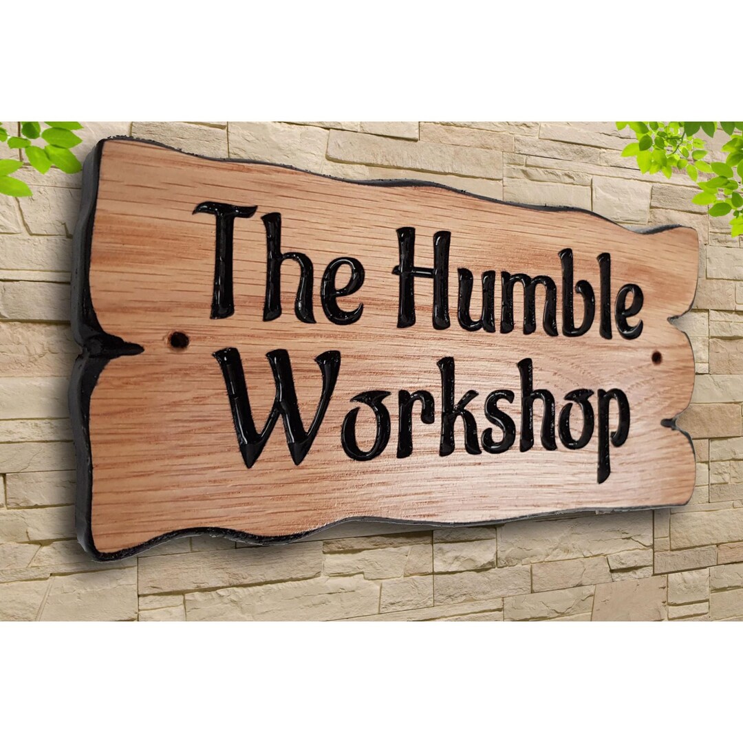 Personalised Wooden House Sign – Custom Outdoor Name & Address Plaque