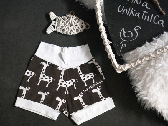 girls shorts size 18