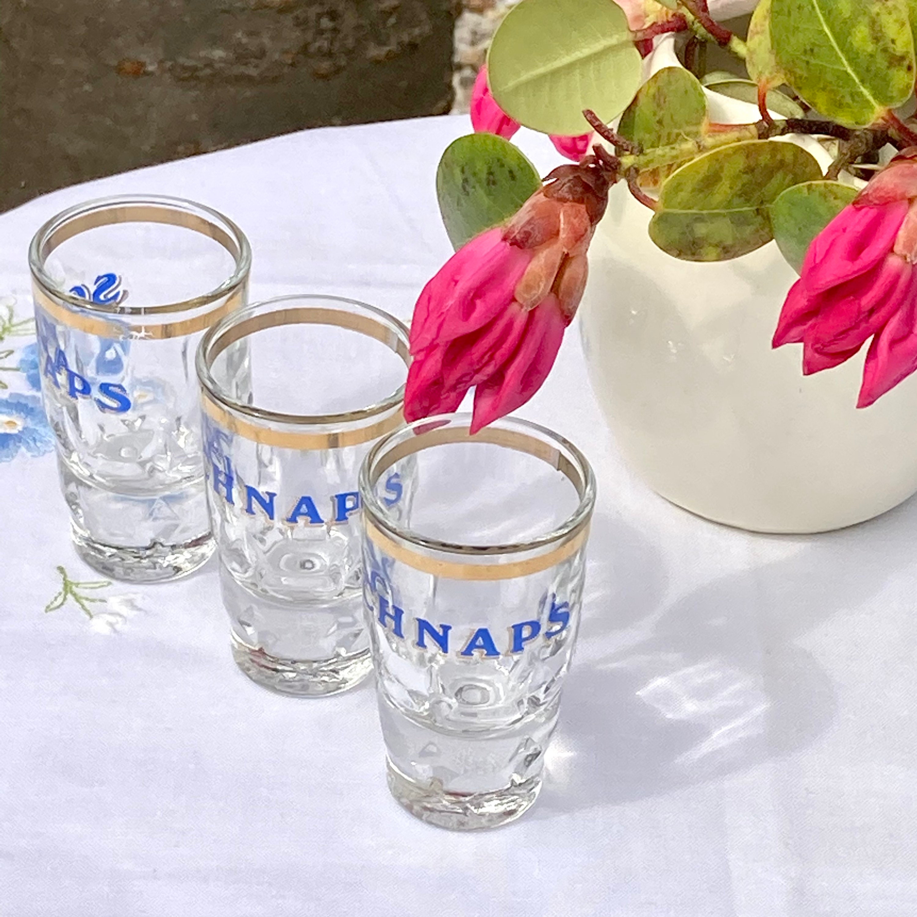 Vintage Schnapps Glasses Set of 3 Shot Glasses Vintage Gold Etsy