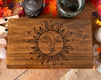 Altar / Sun and Moon / Meditation / Altar Table / Tabletop Altar / Witch Decor / Pagan Altar / Wiccan Altar / Portable Altar / Tarot