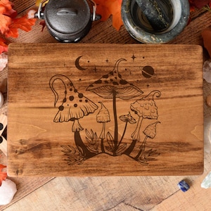 Altar / Mushroom / Meditation / Altar Table / Tabletop Altar / Witch Decor / Pagan Altar / Wiccan Altar / Tarot