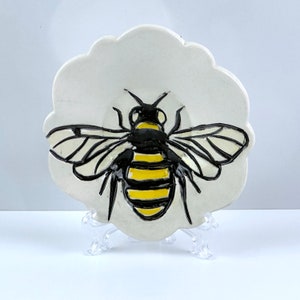 Bee 4 inch plate, handmade scalloped decorative plate, porcelain ceramic plate