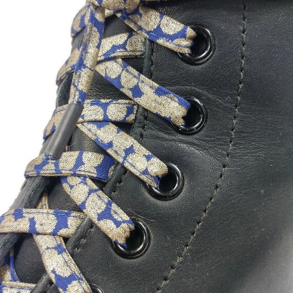 Blue vans black laces deals