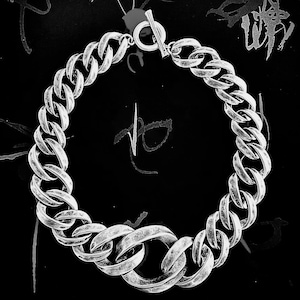 Uno de 50 style, Silver necklaces, Boho necklaces, Toggle Clasp, Zamak necklaces, Handmade necklaces.