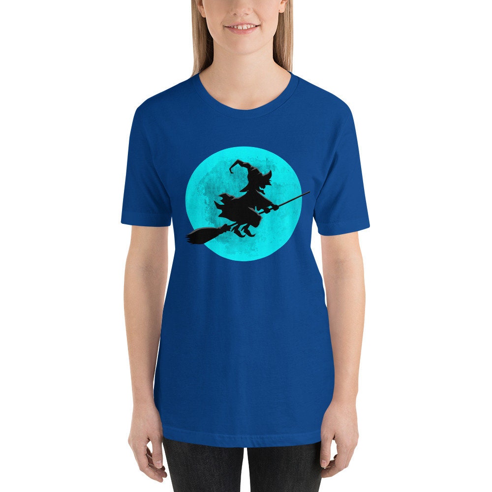 Hallowen Spooky Pumpkin T Shirt Gift for Hallows eve by Art Frikiland