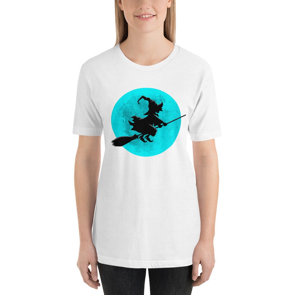 Hallowen Spooky Pumpkin T Shirt Gift for Hallows eve by Art Frikiland