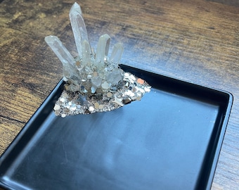 Quartz Crystal Plate Dish  / Jewelry holder, glam tray, sage holder, vanity, makeup storage, home decor, catch all, black and silver glitter