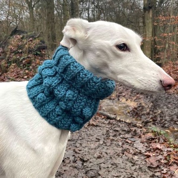 Doggy Bobble Snood pattern by Melu Crochet dog scarf, pet neck warmer