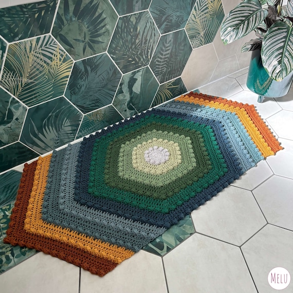 Jungle Hex Crochet Bathroom Collection pattern by Melu Crochet UK & US Face Scrubby, Wash Cloth, Shower Mat, Bath Mat, Bath Runner 5 in 1