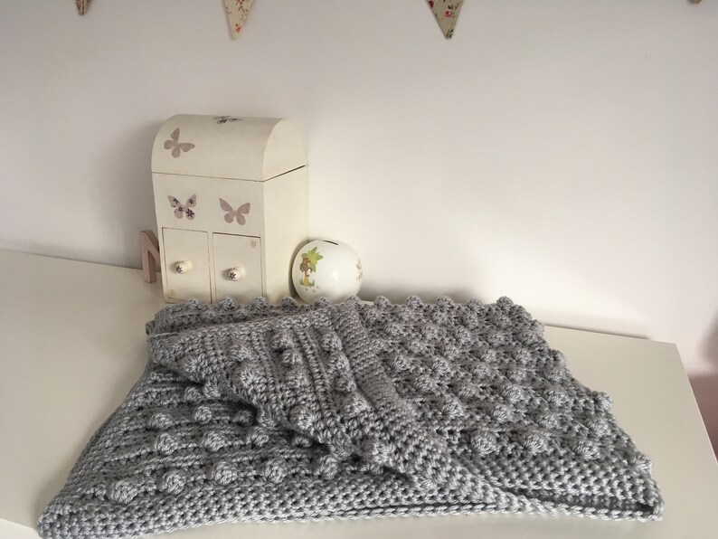 Easy and Quick Modern Bobble Blanket pattern by Melu Crochet Baby Afghan comforter and throw US and UK terminology for unisex/boy/girl/home image 7