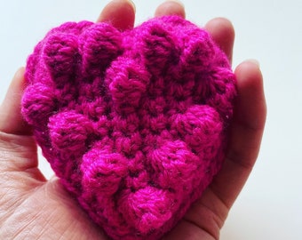 A Hearty Hug by Melu Crochet bobble stitch squishy heart pattern